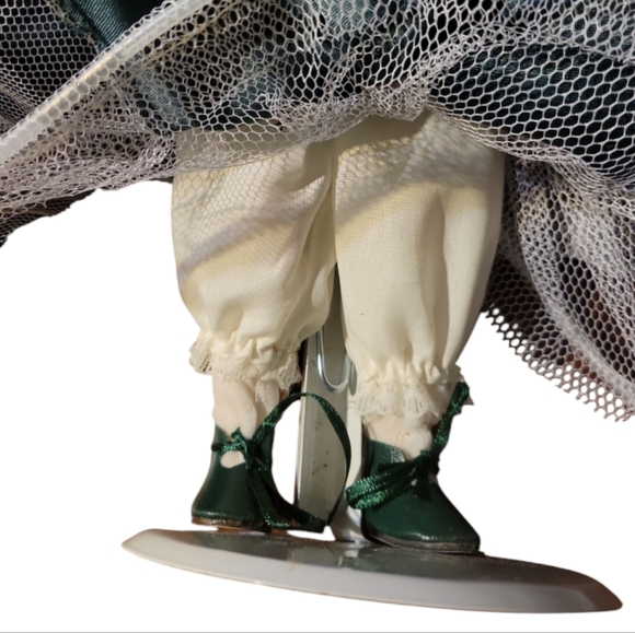 Vtg 05 Christina Verdi Special Edition Collection Porcelain Doll 18" Green Gold - Picture 4 of 14